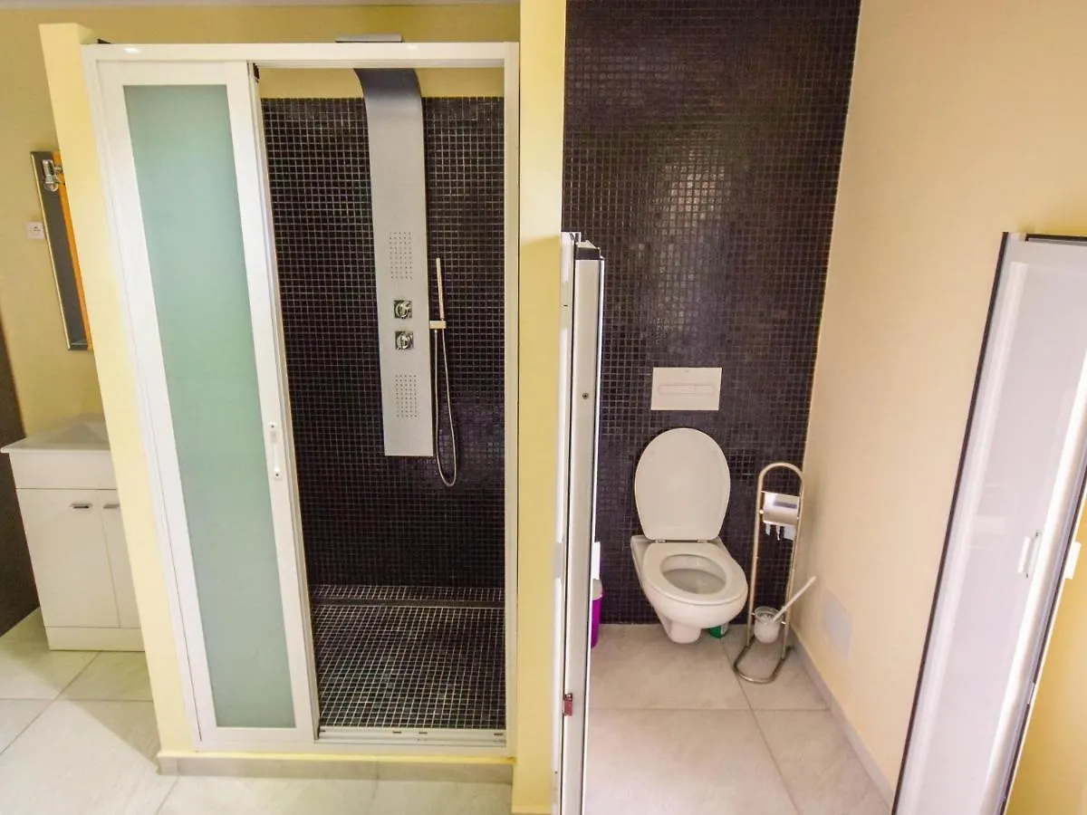 بيت للعطل Villa La Fontaine Vire-sur-Lot